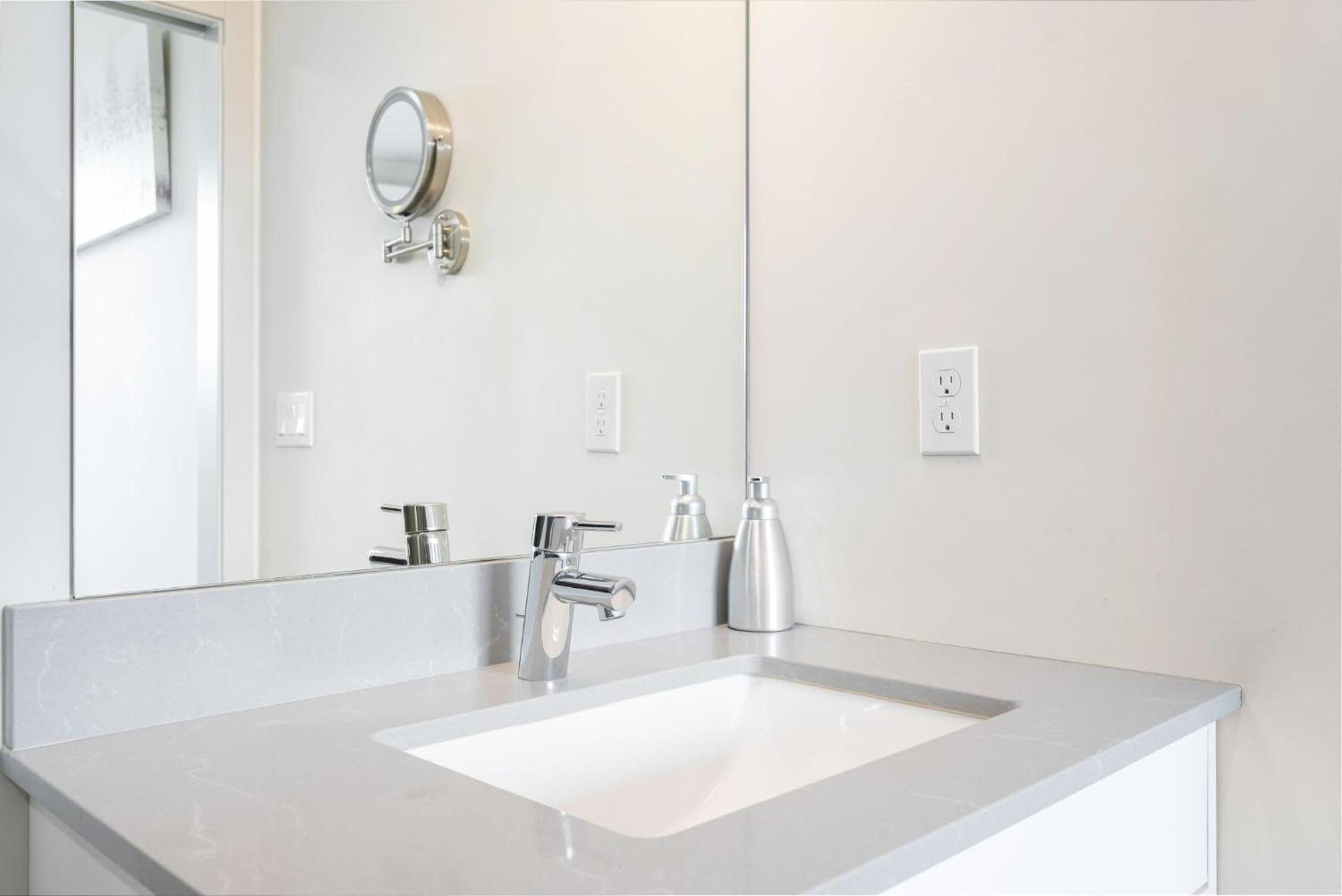 The Canal 9a By Betterstay Holiday home *