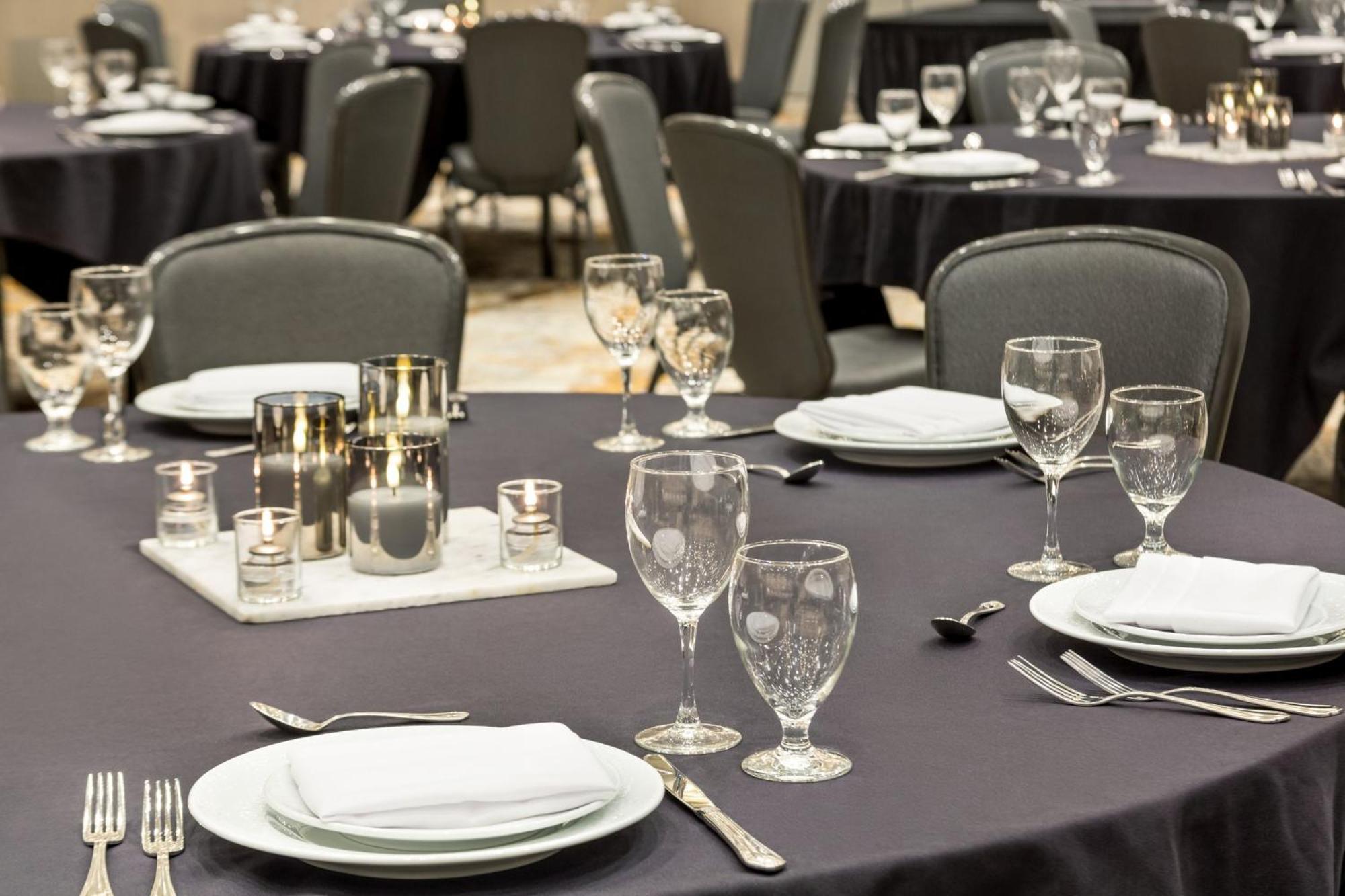 Crowne Plaza Newly Renovated With No Fee
