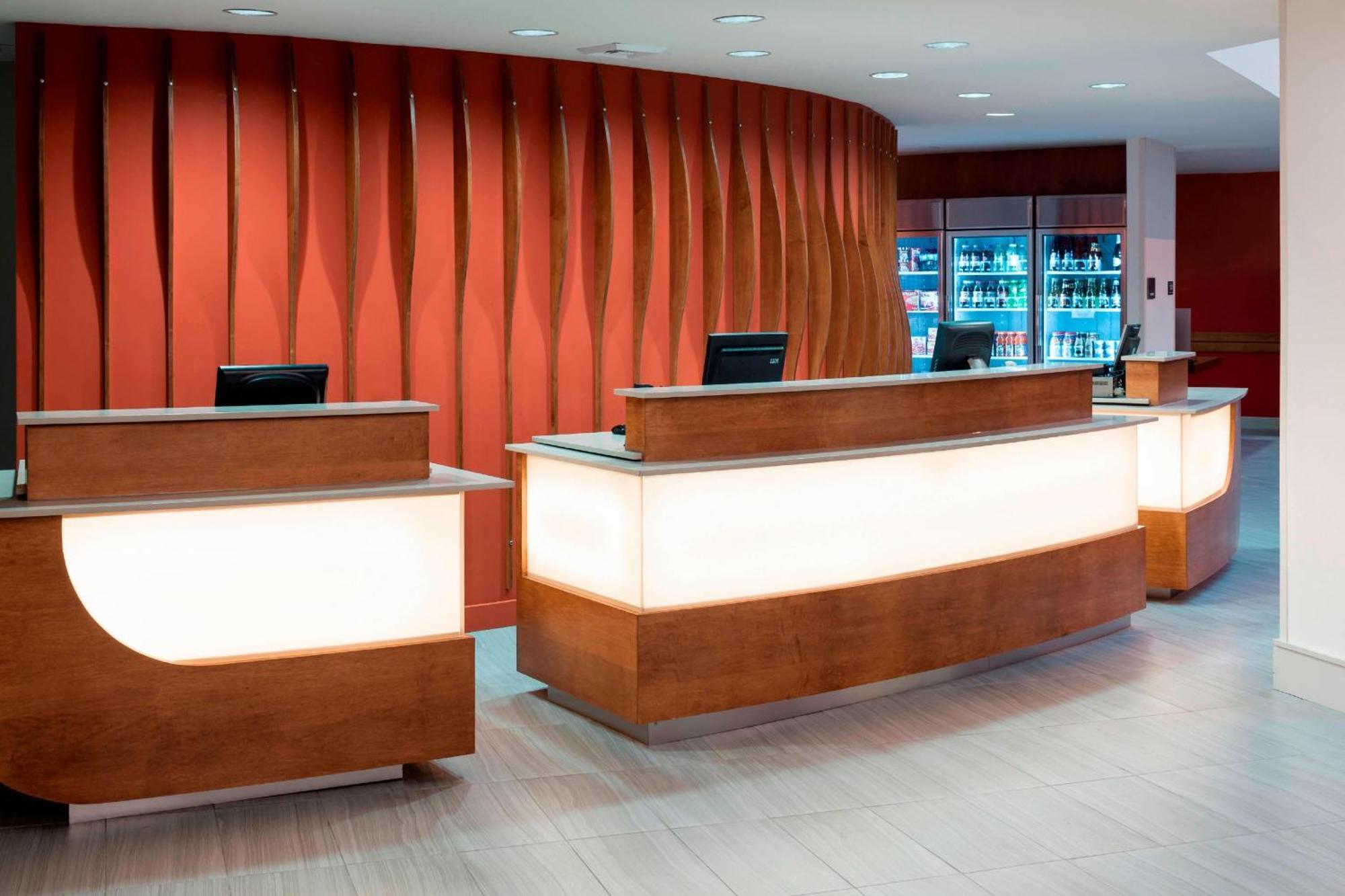 Hotel By Marriott Downtown/lake Union 3*