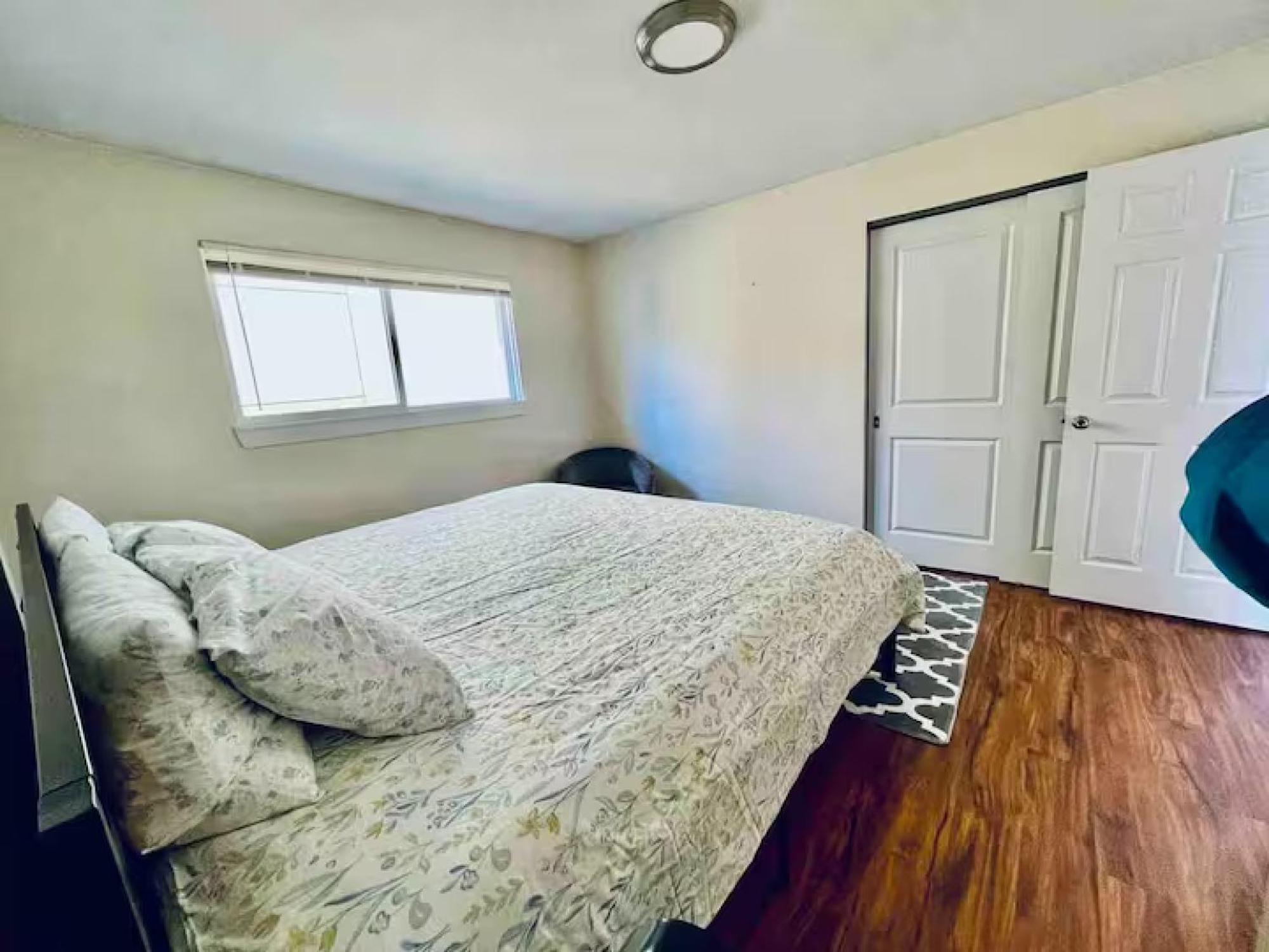 Luxury 4-suite Retreat Hotel