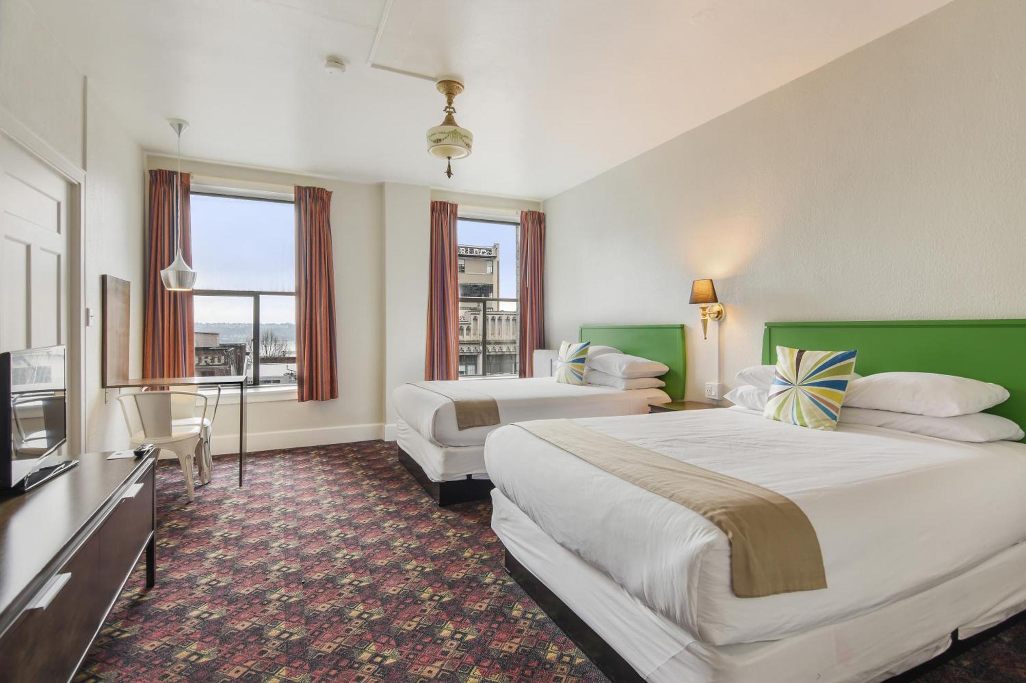Moore Hotel