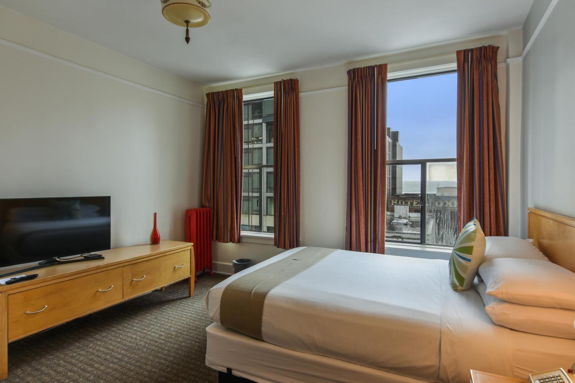 Hotel Moore Seattle
