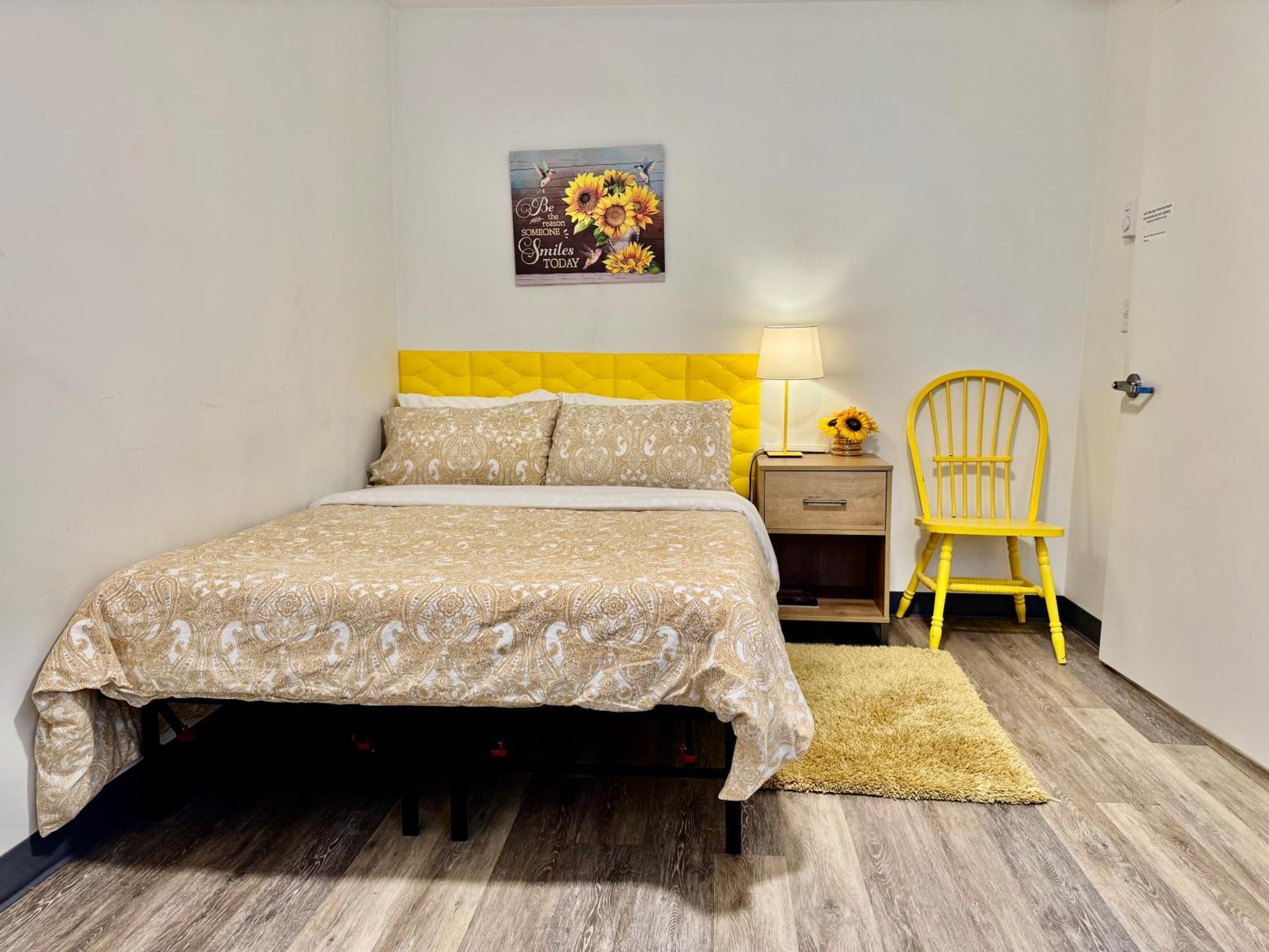 Apartment Private With Shared Bathroom On The 1st Floor 10 Minutes Walk To Of Washington