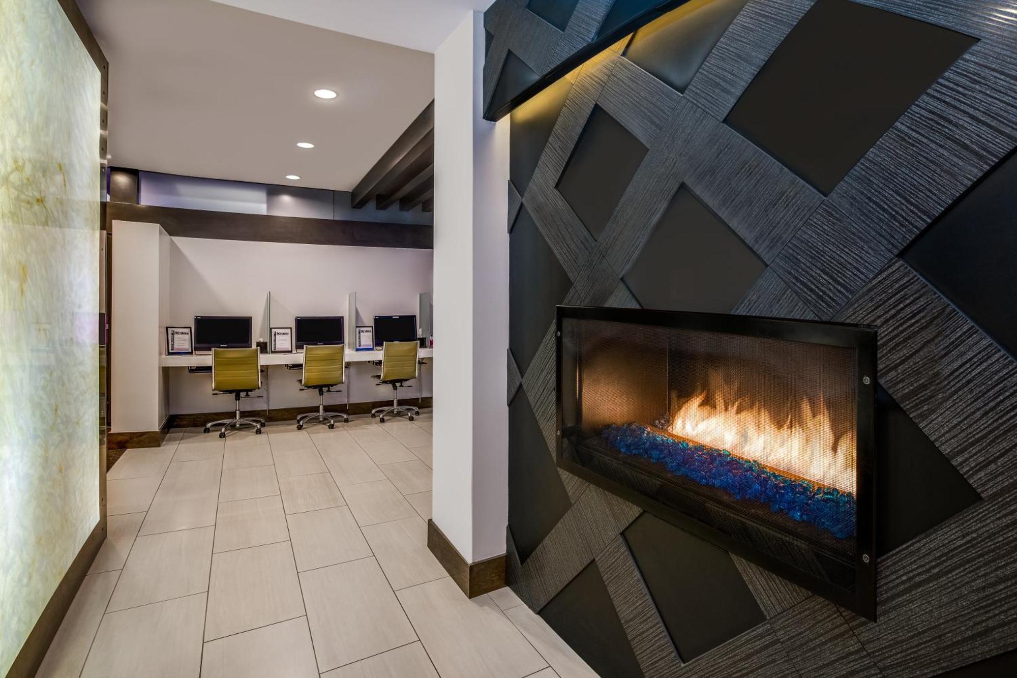 Crowne Plaza Newly Renovated With No Fee