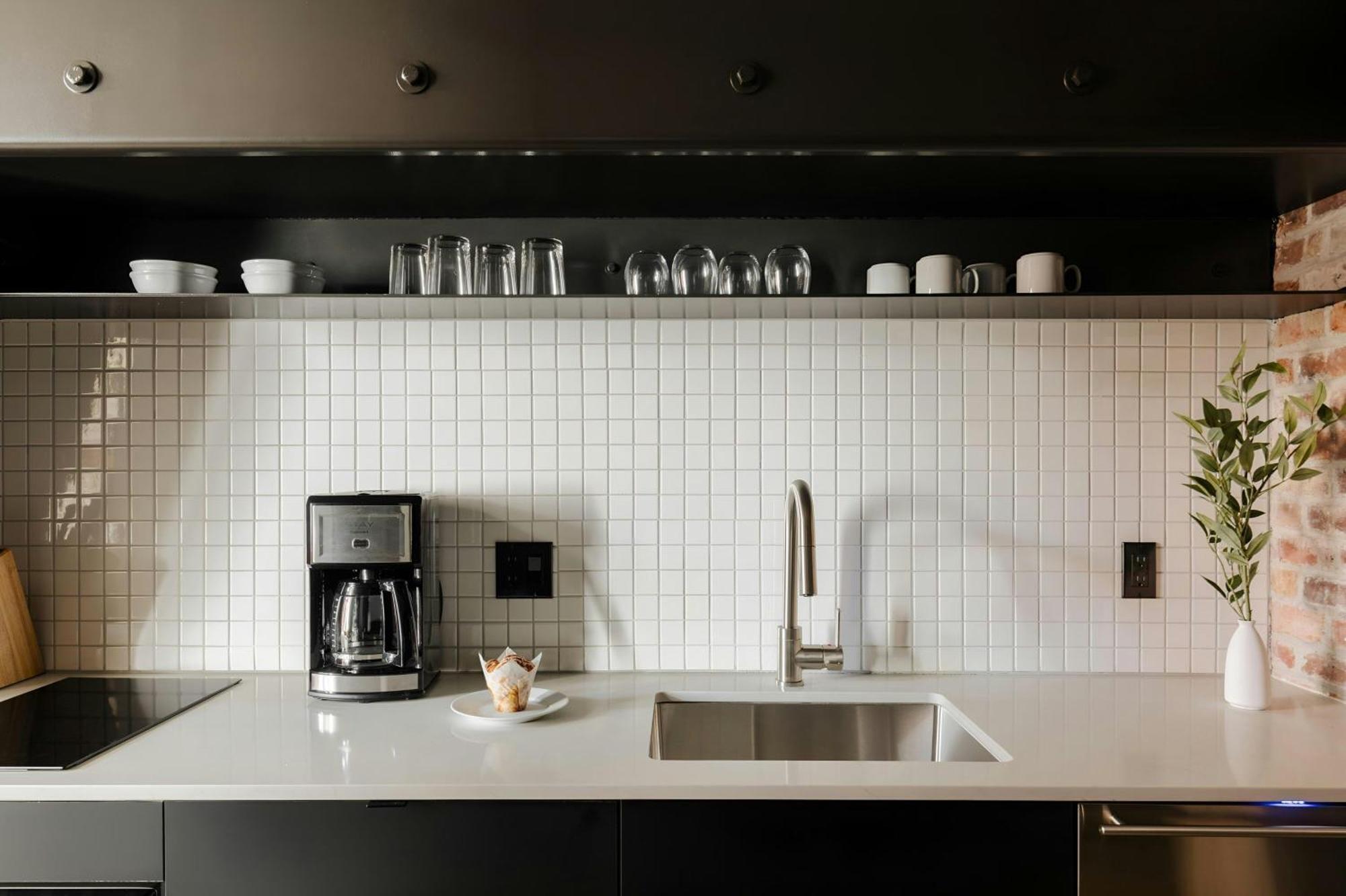 Hotel Sonder By Marriott Bonvoy Railspur Apartments Pioneer Square