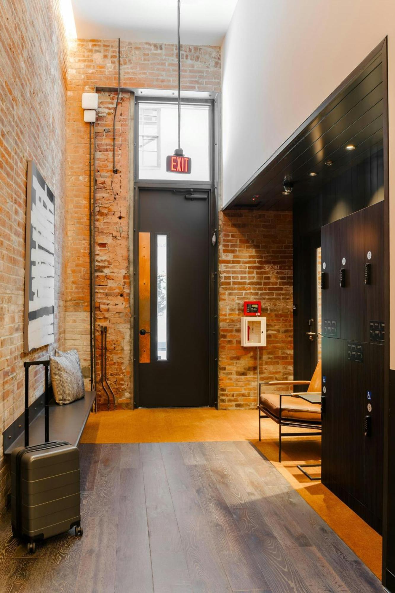Hotel Sonder By Marriott Bonvoy Railspur Apartments Pioneer Square