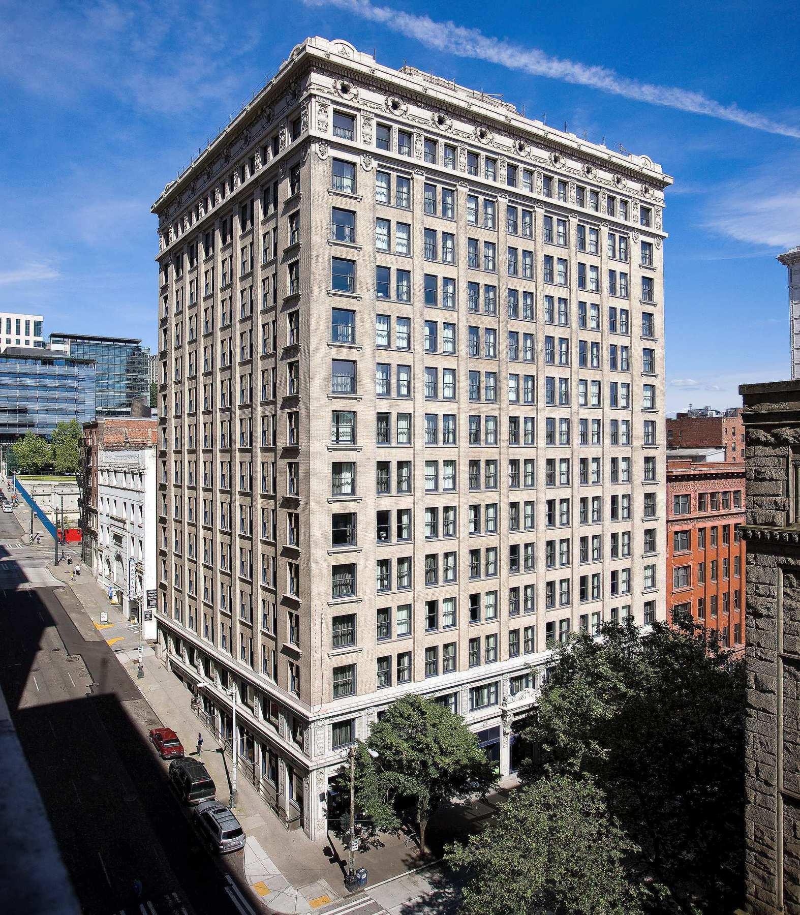 Courtyard Downtown / Pioneer Square