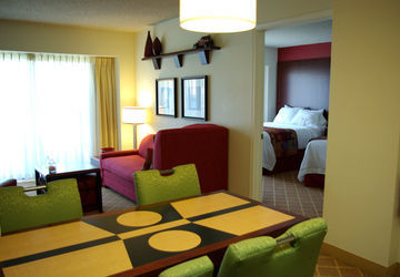 Hotel By Marriott Downtown/lake Union Seattle