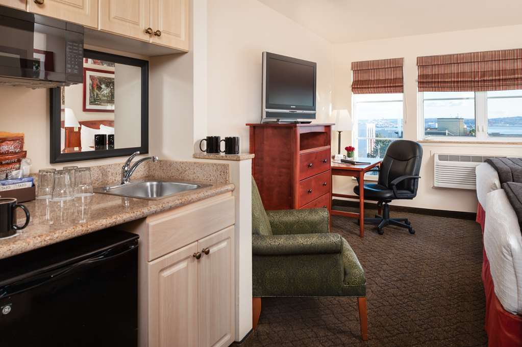 Inn The Mediterranean