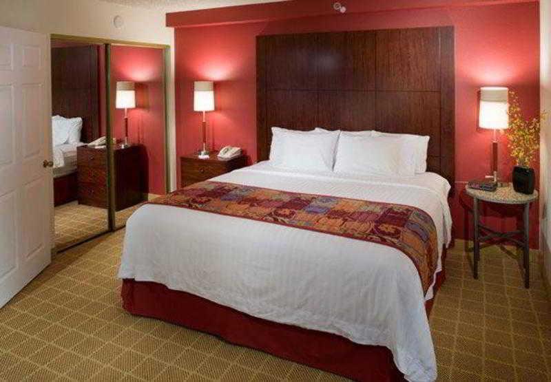 Hotel By Marriott Downtown/lake Union Seattle