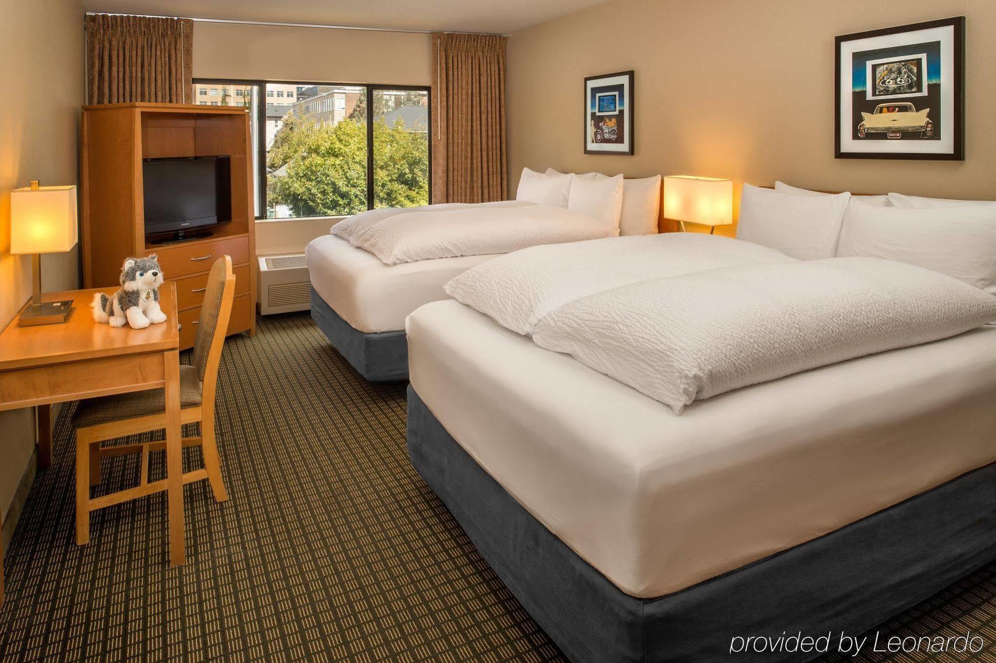 Staypineapple, Inn, District Seattle