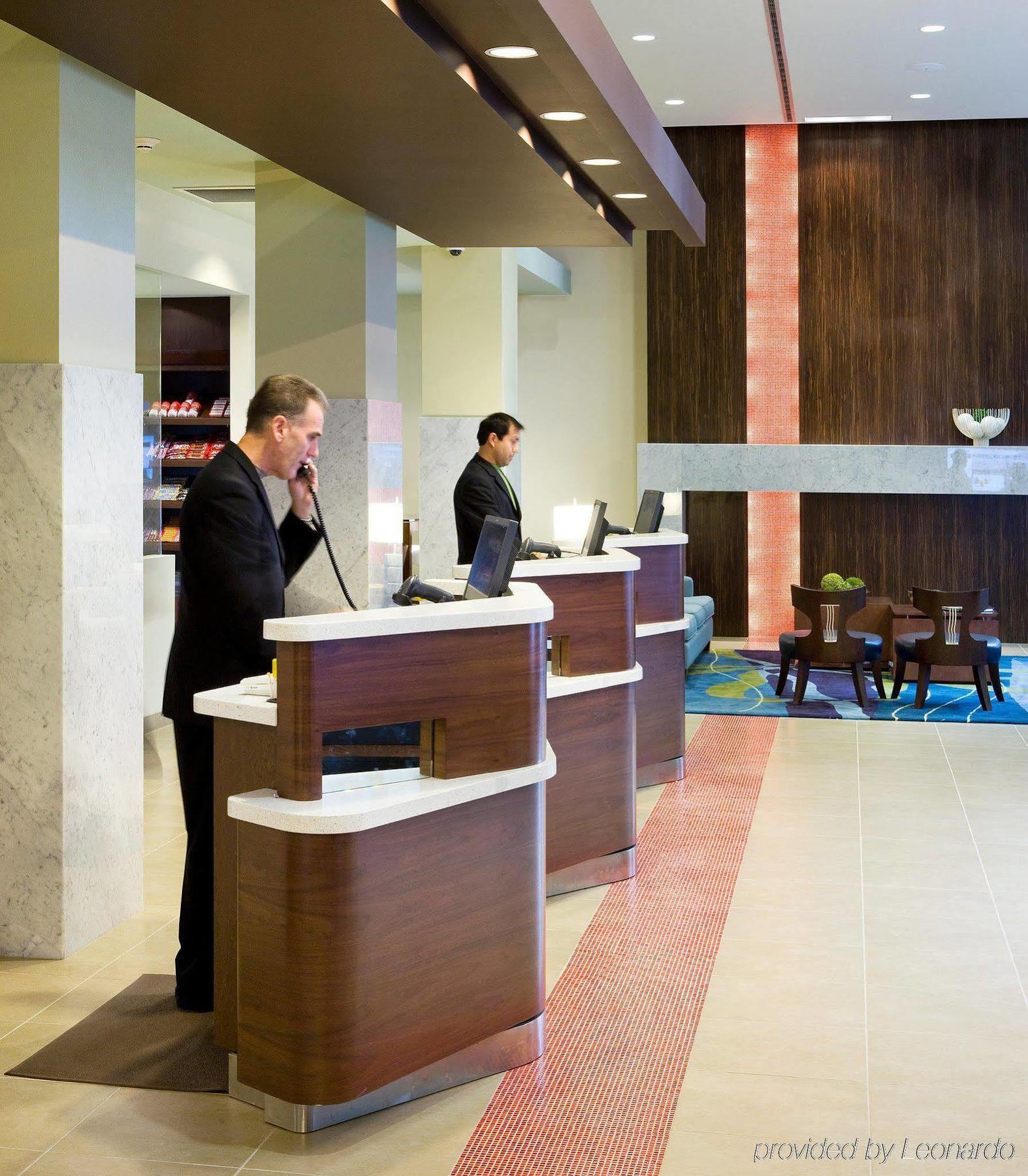 Courtyard Downtown / Pioneer Square Hotel 3*