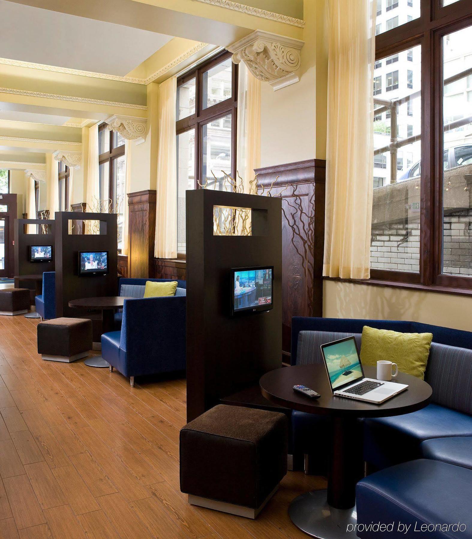 Courtyard Downtown / Pioneer Square Hotel 3*