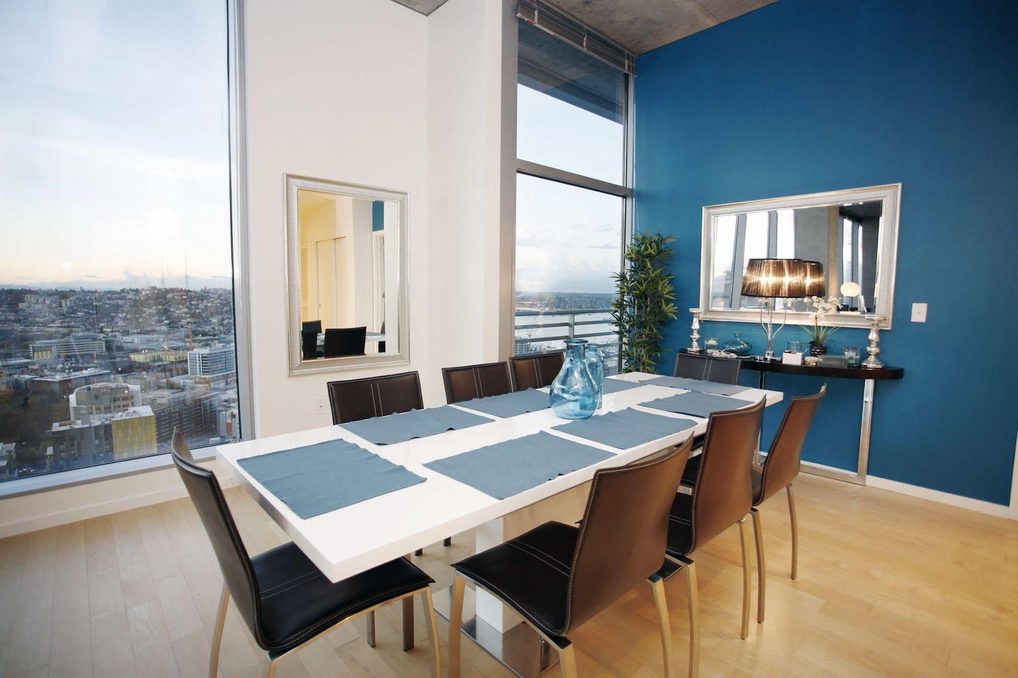 Convention Center Lux Suites By Barsala