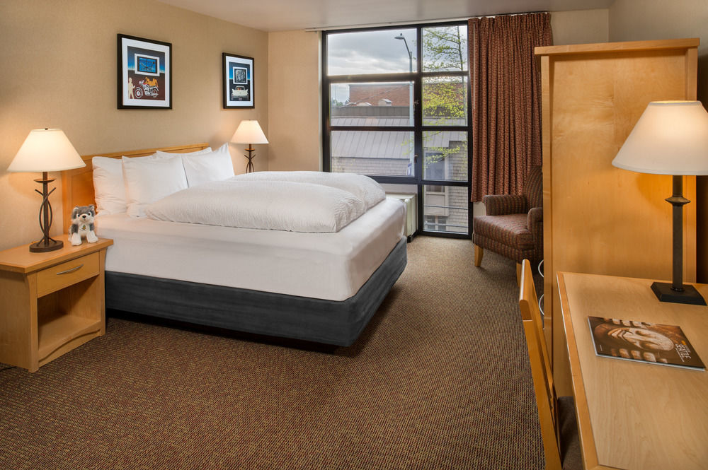 Staypineapple, Inn, District Hotel 3*