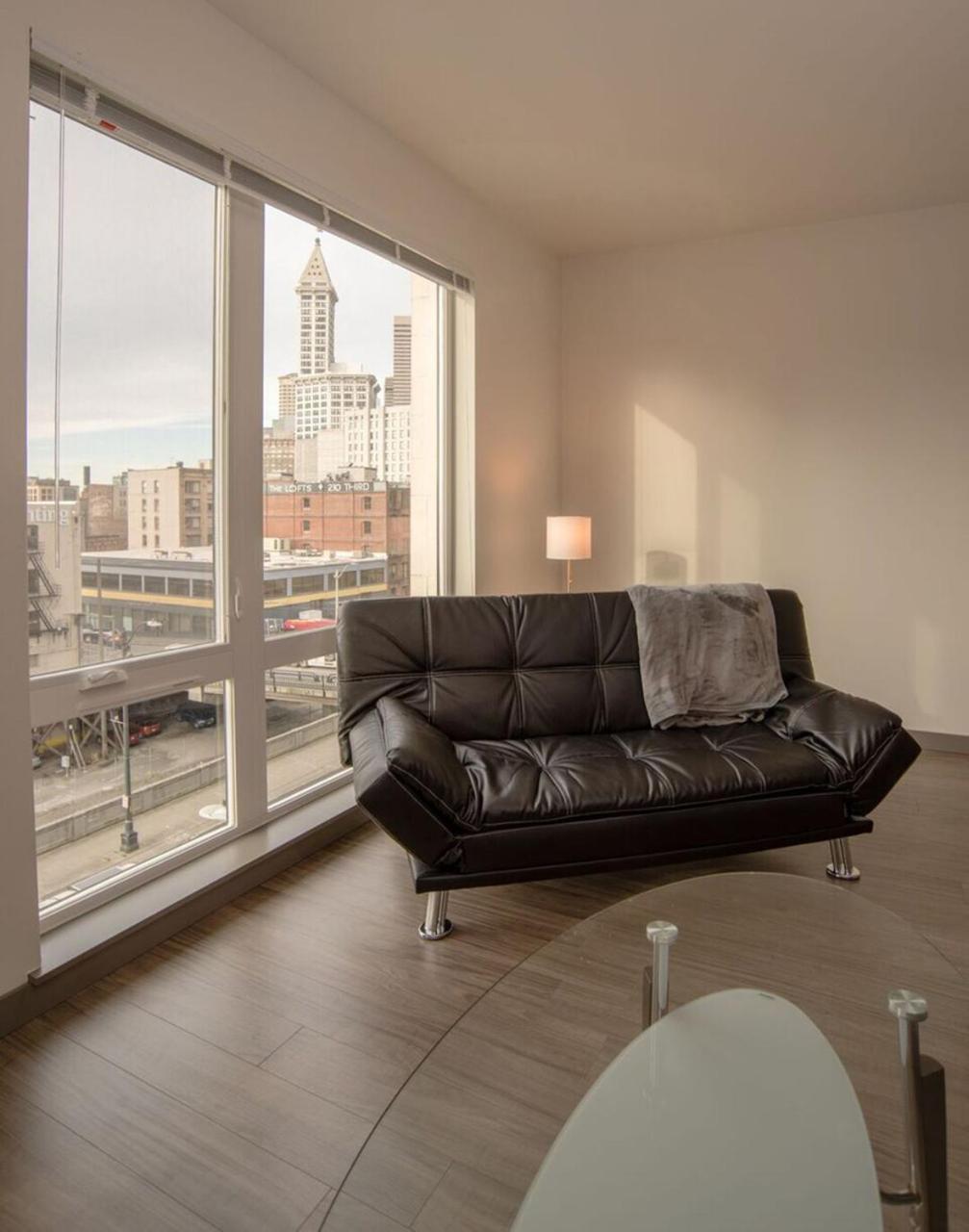 Pelicanstay In Pioneer Square