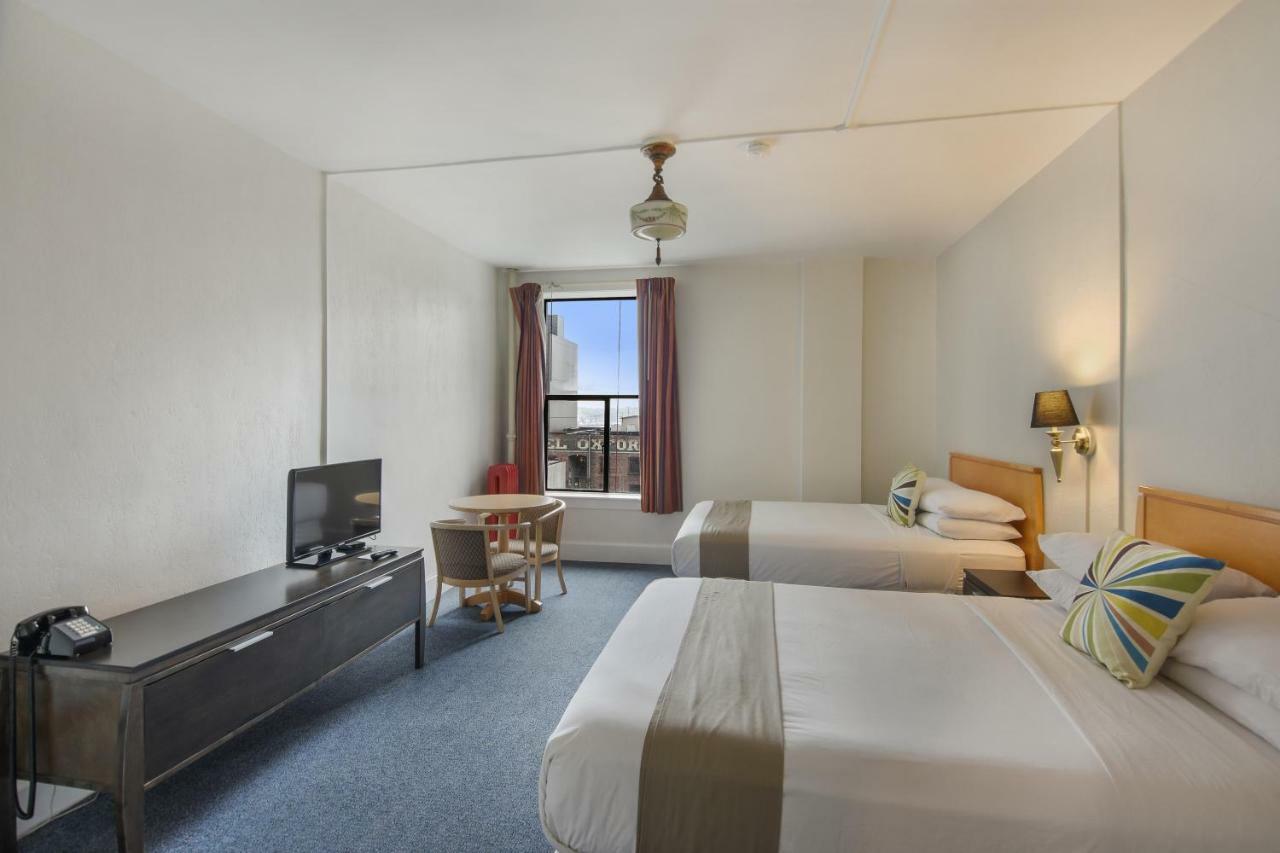 Hotel Moore 2*