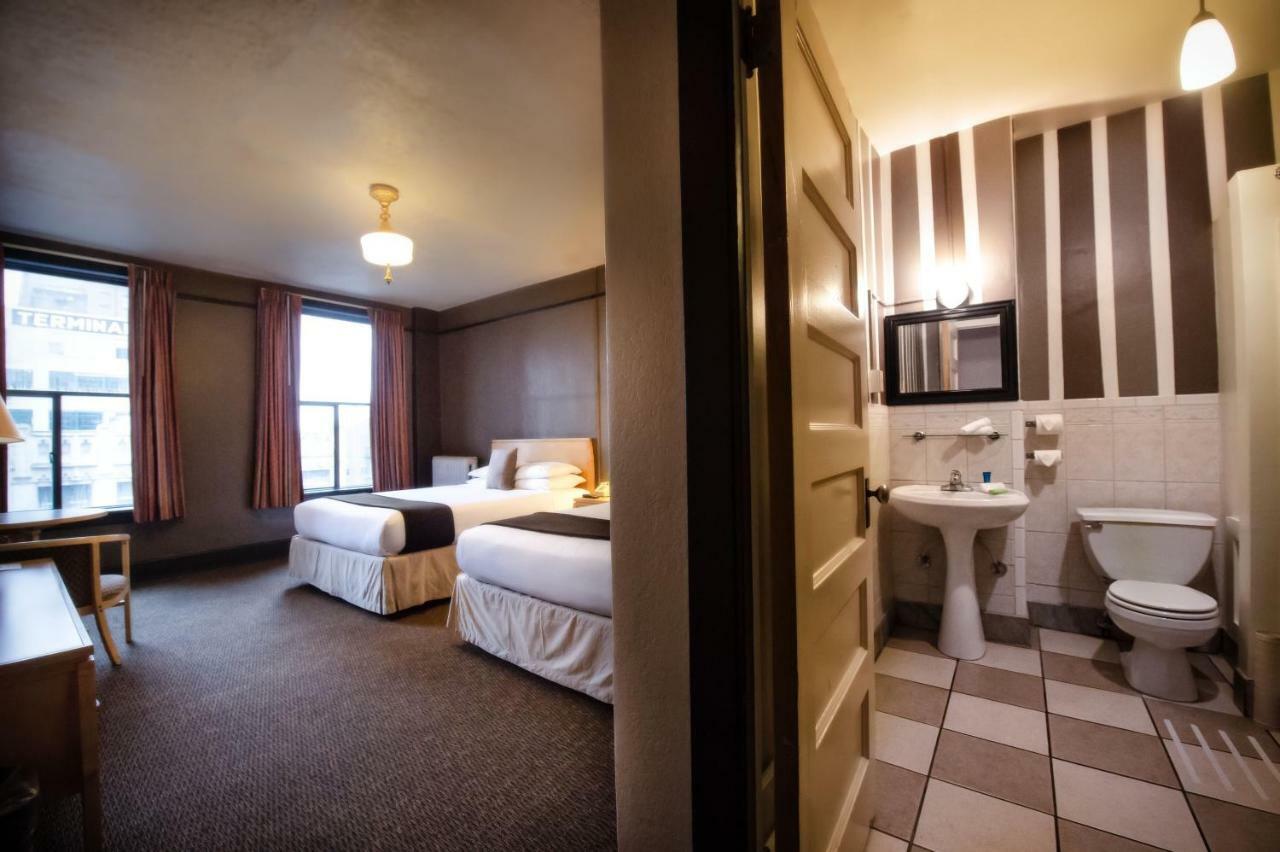 Hotel Moore Seattle