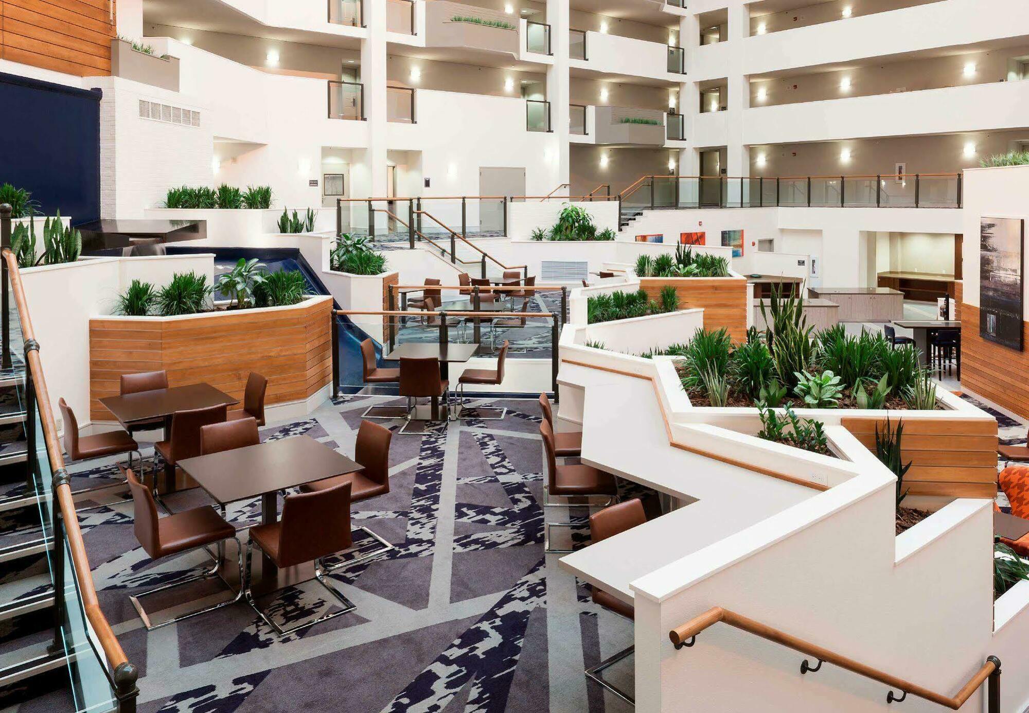 Hotel By Marriott Downtown/lake Union 3*