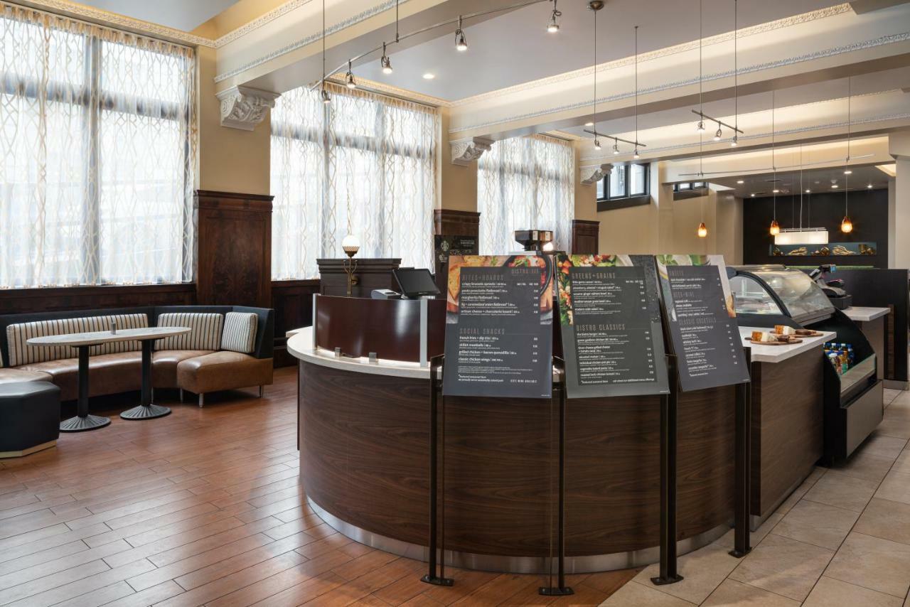 Hotel Courtyard Downtown / Pioneer Square 3*