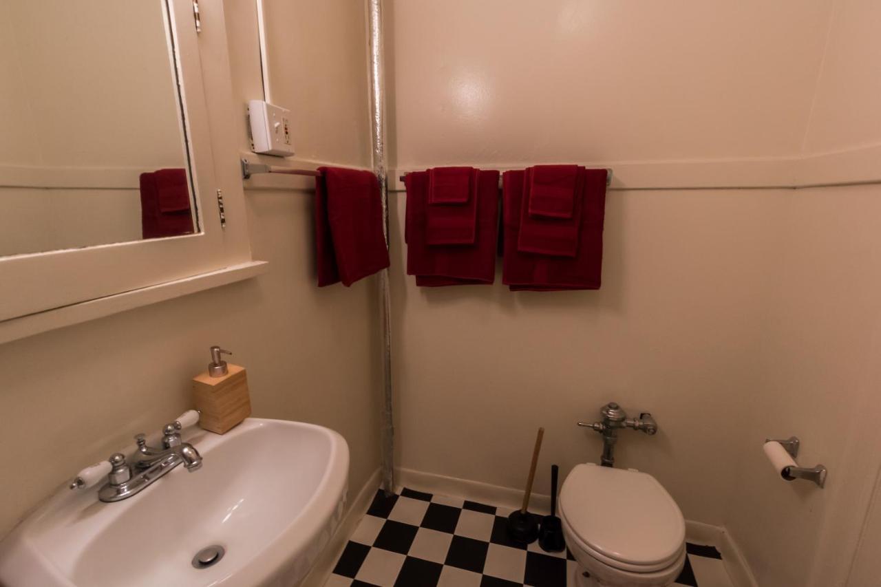 Renu Seattle-cute, Cozy And Historical Aparthotel