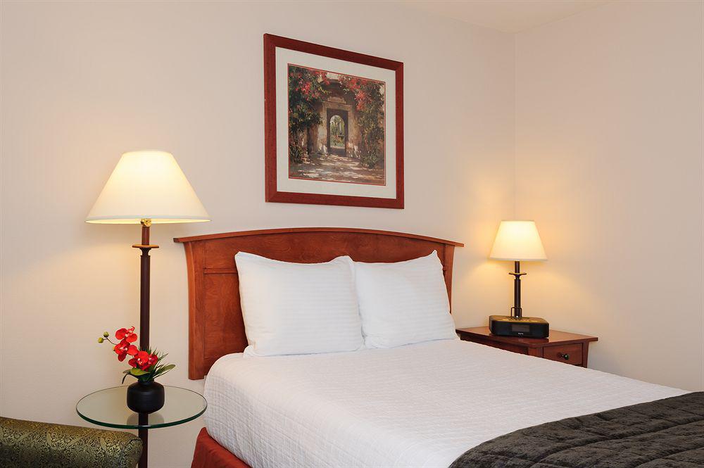 The Mediterranean Inn 3*