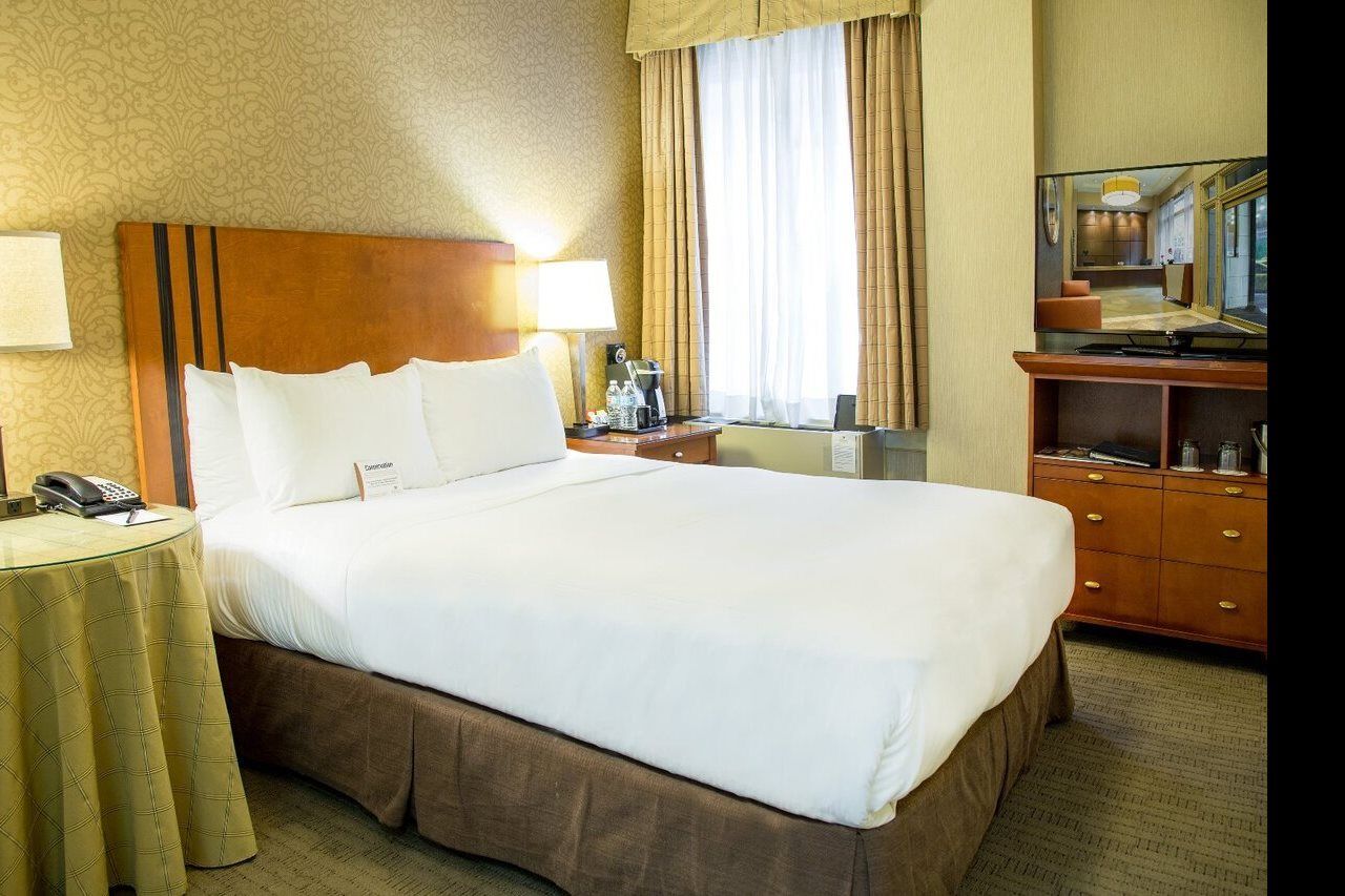 Hotel Executive Pacific 3*