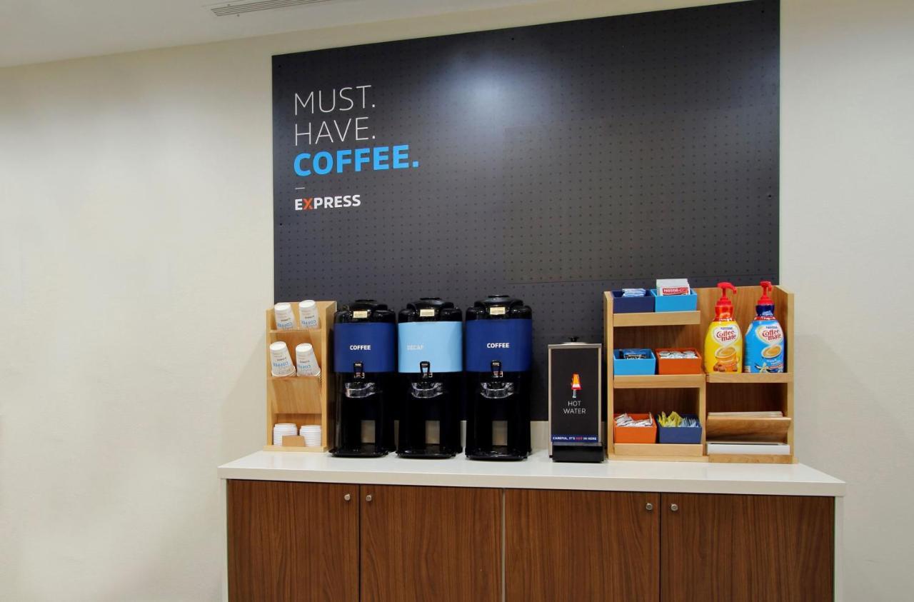 Express & - Center Hotel 3*