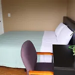 Quiet, Clean And Comfortable Room