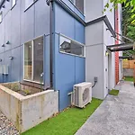 Seattle Townhome Rooftop Deck Less Than 7 Mi To Dtwn