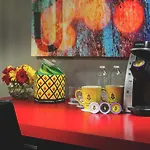 Staypineapple, Hotel Five, Downtown Seattle