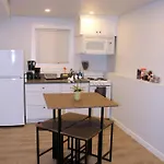 Rainier Guesthouse