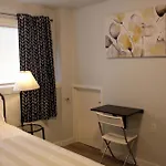Rainier Guesthouse
