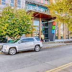 Ballard 1Br W Bbq Lounge Wd Onsite Retail Sea-463