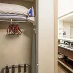 Hampton Inn & Suites Seattle-Downtown
