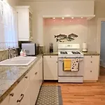 Quiet Uw Cottage By Ravenna Park-Perfect Location