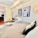Charming Downtown Seattle Condo With Water Views