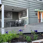A Gem In The Emerald City: For Business And Travel