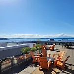 Queen Anne Retreat - 1 Blk From Cpa - Free Parking