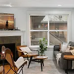 Aurora Abode By Betterstay