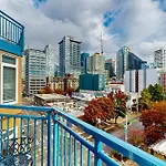 Belltown Condo Unit 733