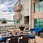 Seattle Marriott Waterfront