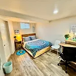 Cozy Private Room With Shared Bathroom On The 1St Floor - Conveniently Located Near Seatac Airport And Downtown