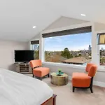 Madrona Bliss A Modern Escape