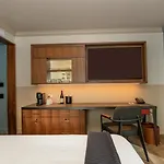 Inn At The Market