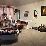 Monthly 1 Bedroom Apt Seattle Center