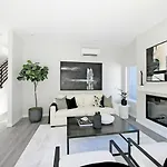 Brand New Modern Home With Rooftop Terrace