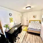 Furnished Private Room With Shared Bathroom Near Seatac Airport