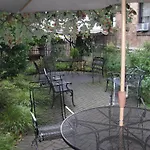 Inn At Queen Anne