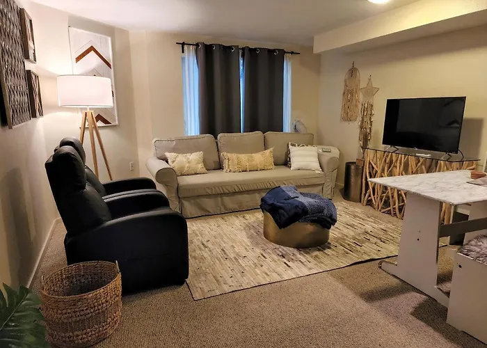 Lovely 1 Bedroom Condo In The Heart Of Seattle!